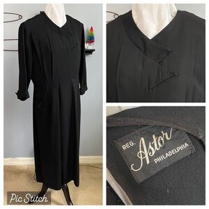 Vtg 30s 40s Black Plus Size Rayon Crepe Dress With Detailed Collar And Pockets